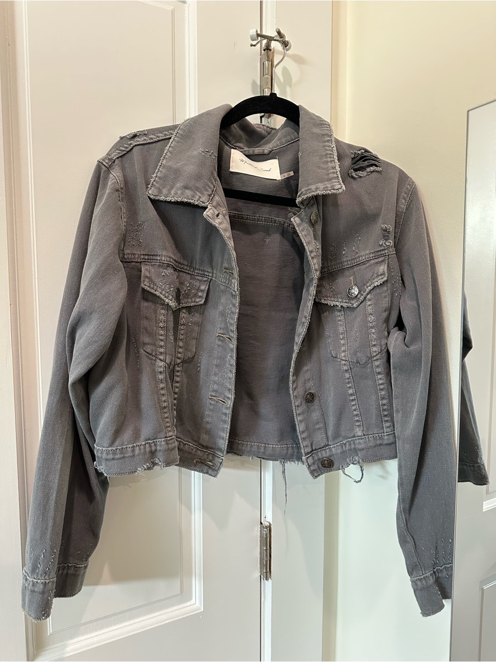 Mustard Seed Washed Gray Distressed Cropped Jean Jacket